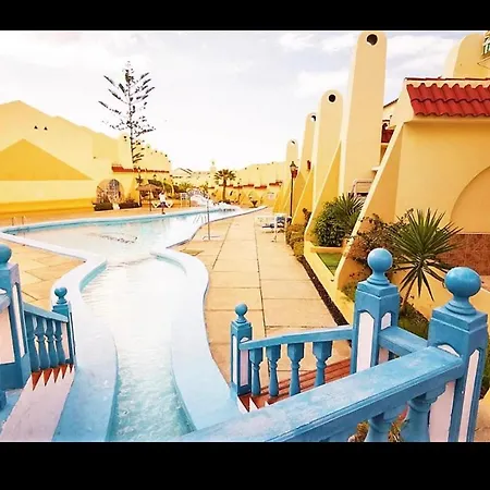 Luxury Fronte Piscina Mareverde A&v דירה