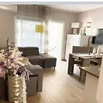 Apartmán Luxury Fronte Piscina Mareverde A&v *