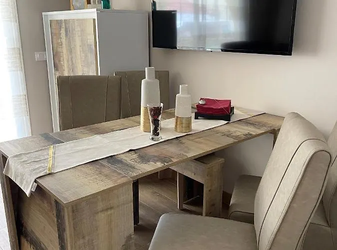 Luxury Fronte Piscina Mareverde A&v *