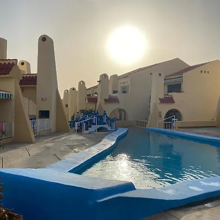 Luxury Fronte Piscina Mareverde A&v Apartman