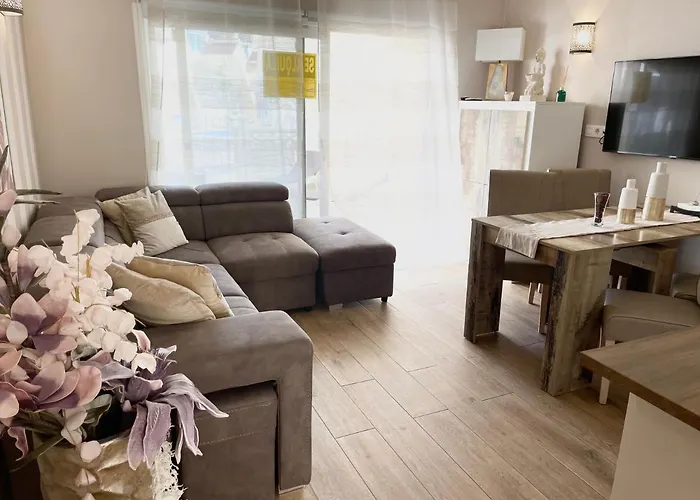 Luxury Fronte Piscina Mareverde A&v * Costa Adeje (Tenerife)