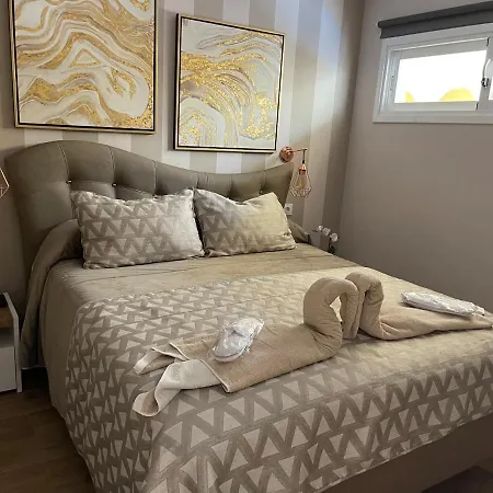 Luxury Fronte Piscina Mareverde A&v *